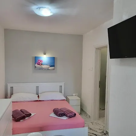 Apartman Sa Privatnim Bazenom Apartman Novi Vinodolski