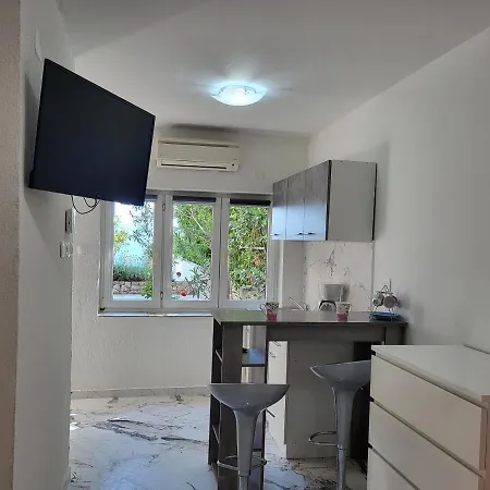 Apartman Apartman Sa Privatnim Bazenom *