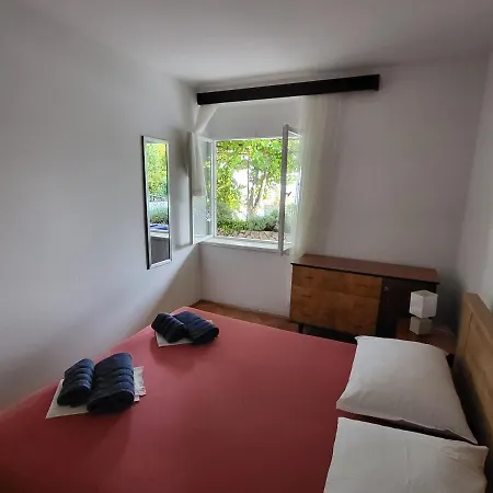 Apartment Apartman Sa Privatnim Bazenom Novi Vinodolski